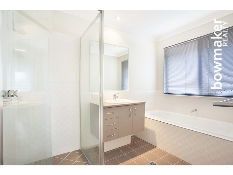 19 Menara Circuit, North Lakes QLD 4509