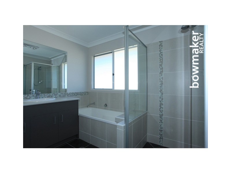 14 Hartley Crescent, North Lakes QLD 4509