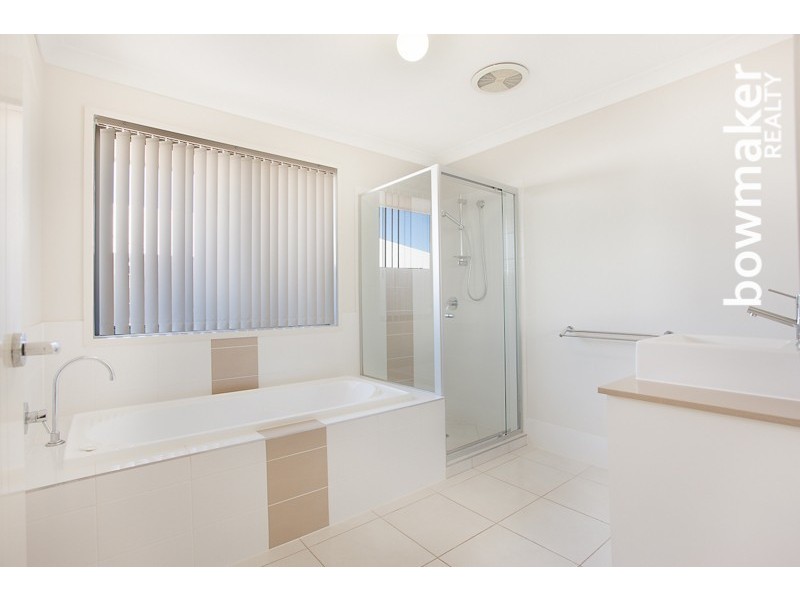 20 Severn Crescent, North Lakes QLD 4509