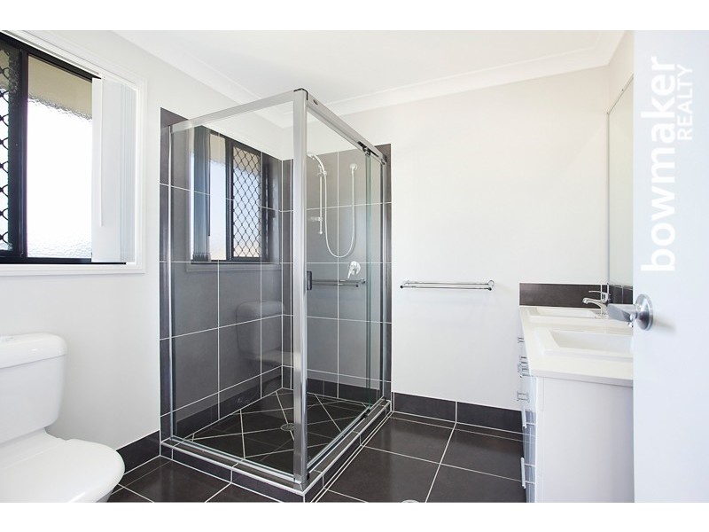 10 Hinton Crescent, Mango Hill QLD 4509