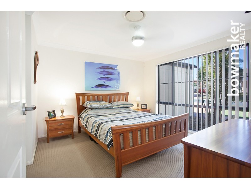 5 Chilton Crescent, North Lakes QLD 4509
