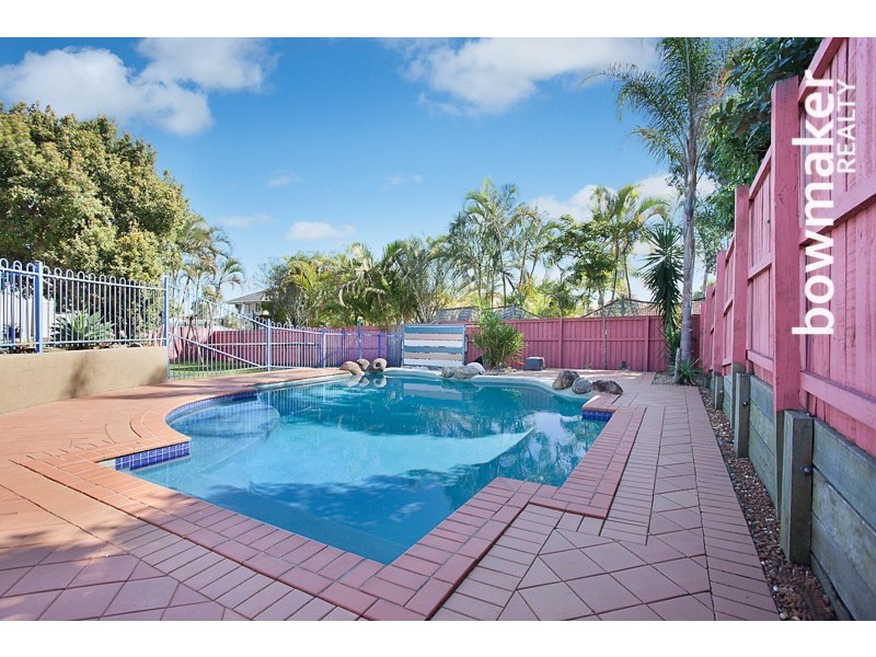 5 Chilton Crescent, North Lakes QLD 4509