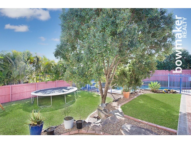 5 Chilton Crescent, North Lakes QLD 4509
