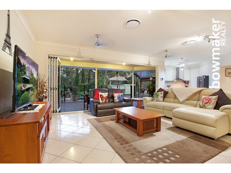 38 Sandpiper Avenue, North Lakes QLD 4509