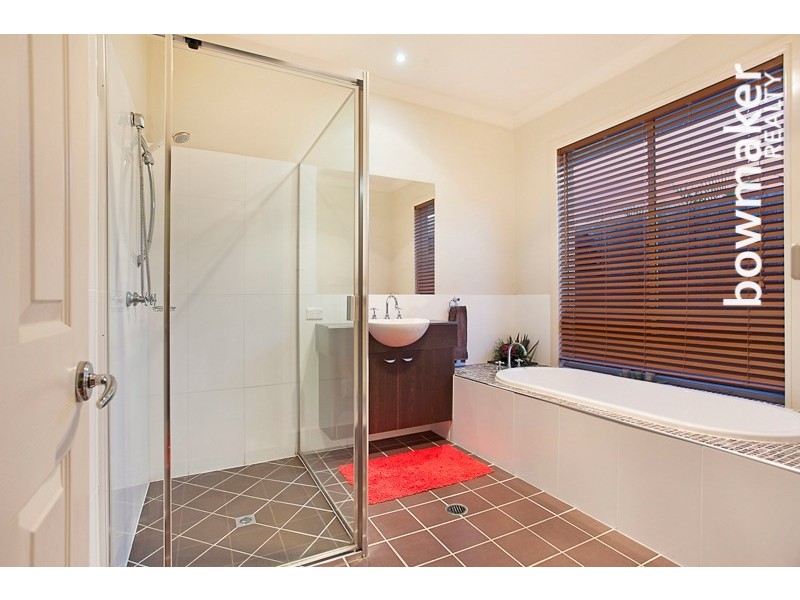 38 Sandpiper Avenue, North Lakes QLD 4509