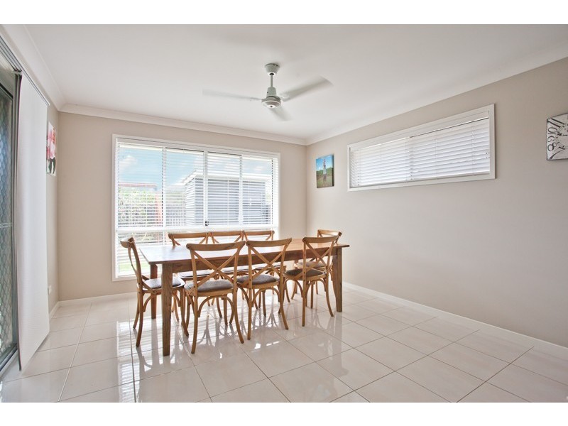69 Tarragon Pde, Griffin QLD 4503