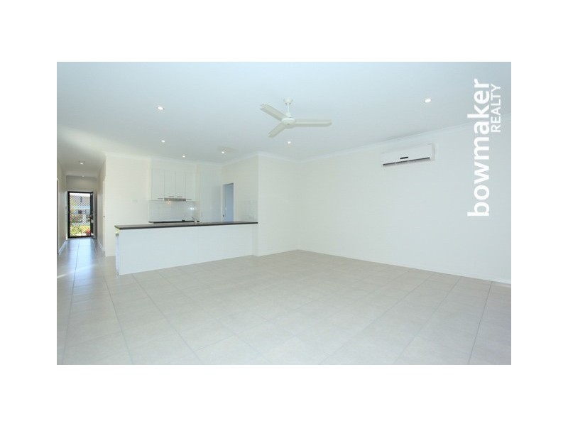 27 Friars Crescent, North Lakes QLD 4509