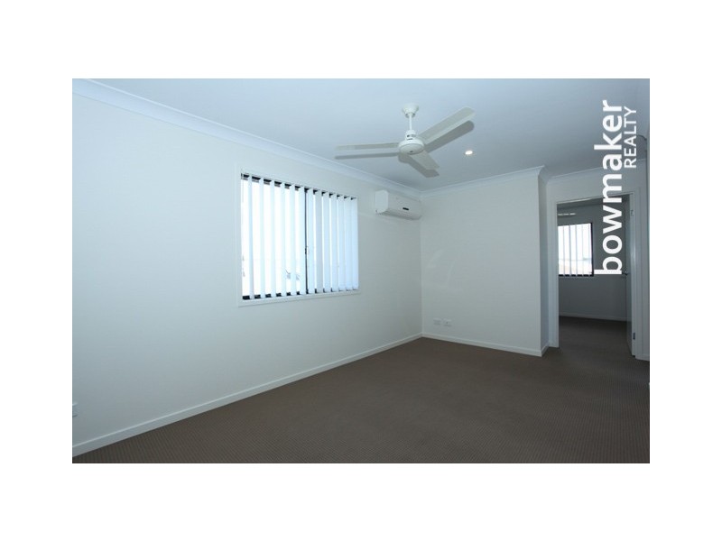 27 Friars Crescent, North Lakes QLD 4509