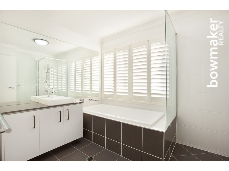 32 Augusta Parade, North Lakes QLD 4509