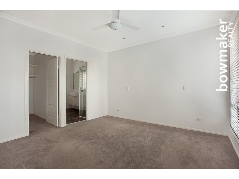 66 Mackintosh Drive, North Lakes QLD 4509