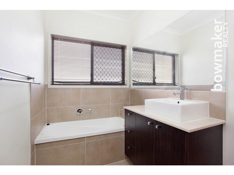 30 Cowen Terrace, North Lakes QLD 4509