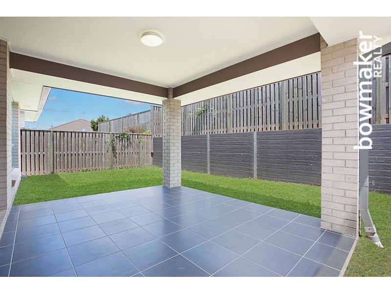 5 Fairy Wren Circuit, Dakabin QLD 4503