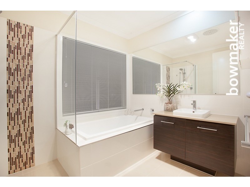 90 Expedition Drive, North Lakes QLD 4509