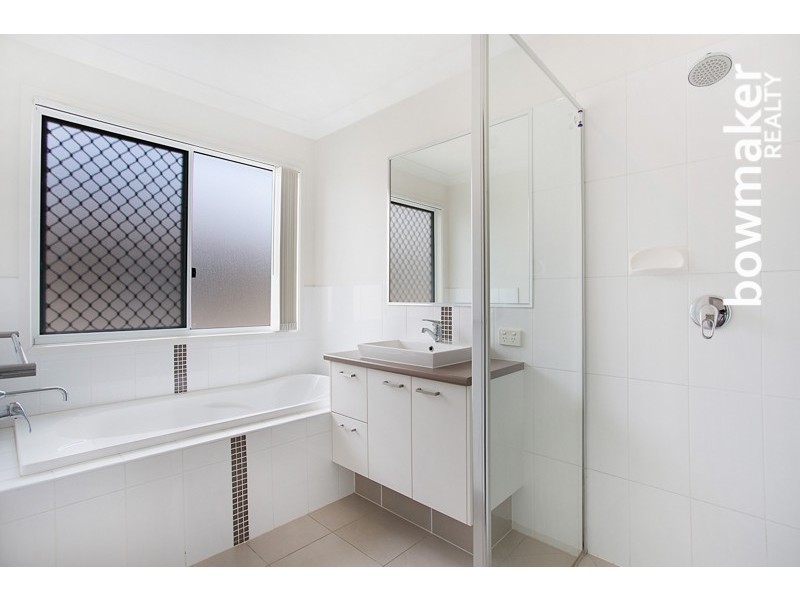 4 Kowari Crescent, North Lakes QLD 4509