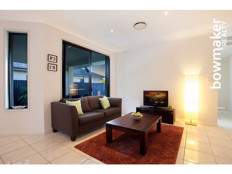 12 Astley Parade, North Lakes QLD 4509