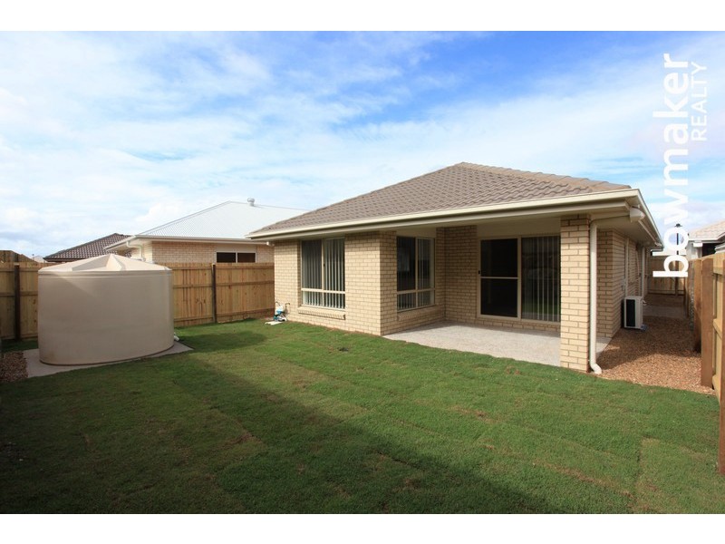 16 Moonie Crescent, North Lakes QLD 4509
