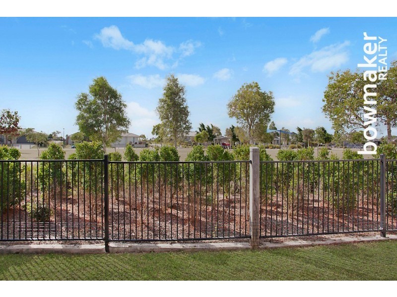 25 Merion Crescent, North Lakes QLD 4509