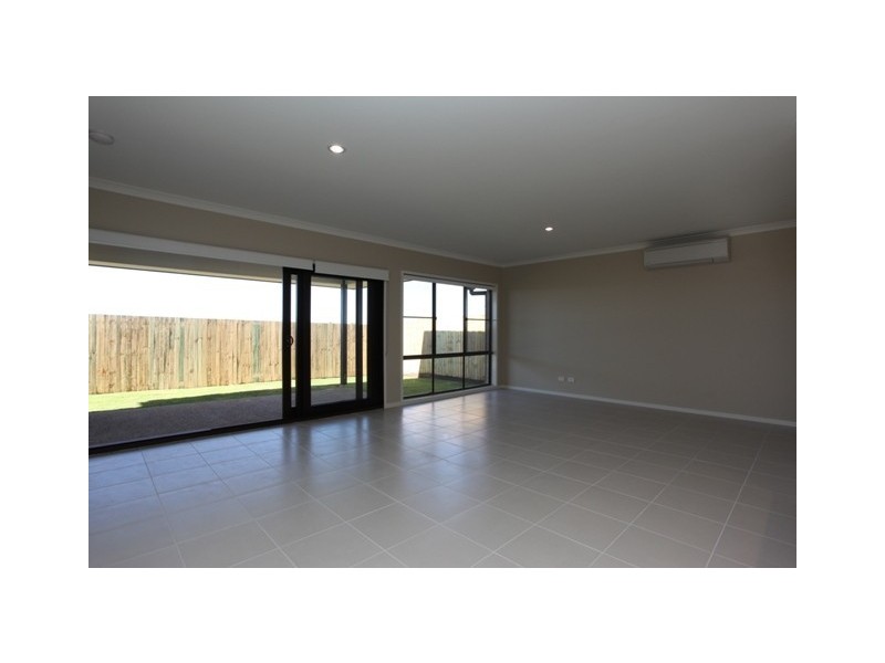 19 Borbidge Street, North Lakes QLD 4509