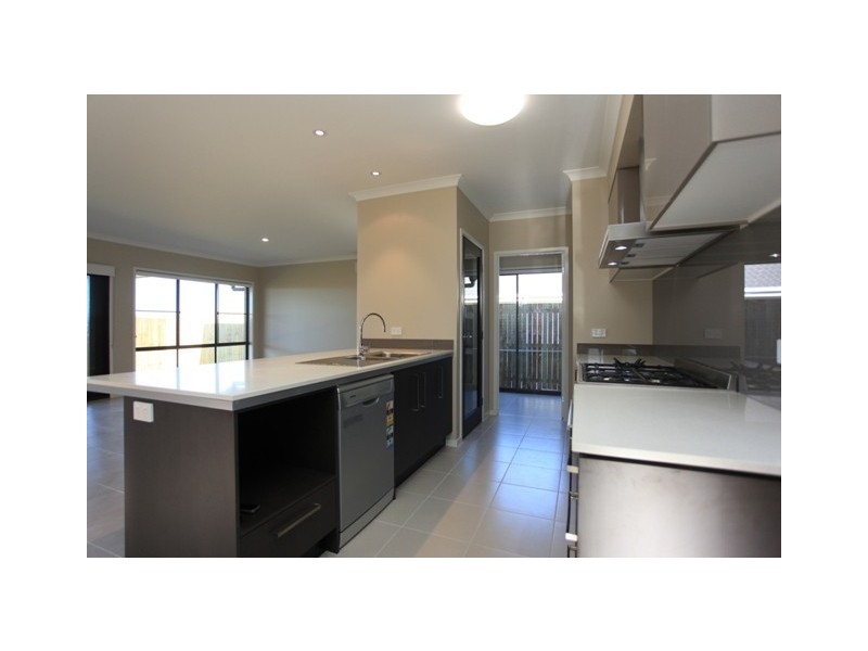 19 Borbidge Street, North Lakes QLD 4509