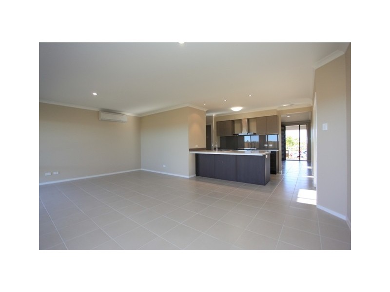 19 Borbidge Street, North Lakes QLD 4509