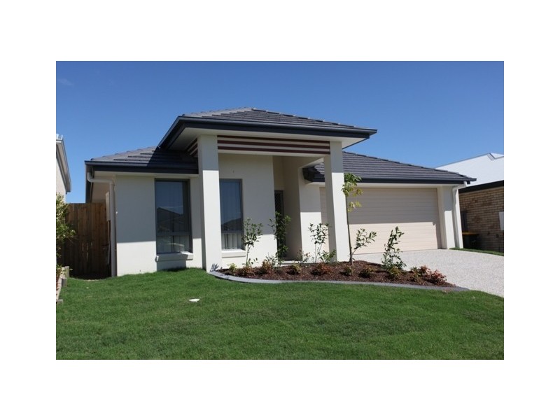 131 Mackintosh Drive, North Lakes QLD 4509