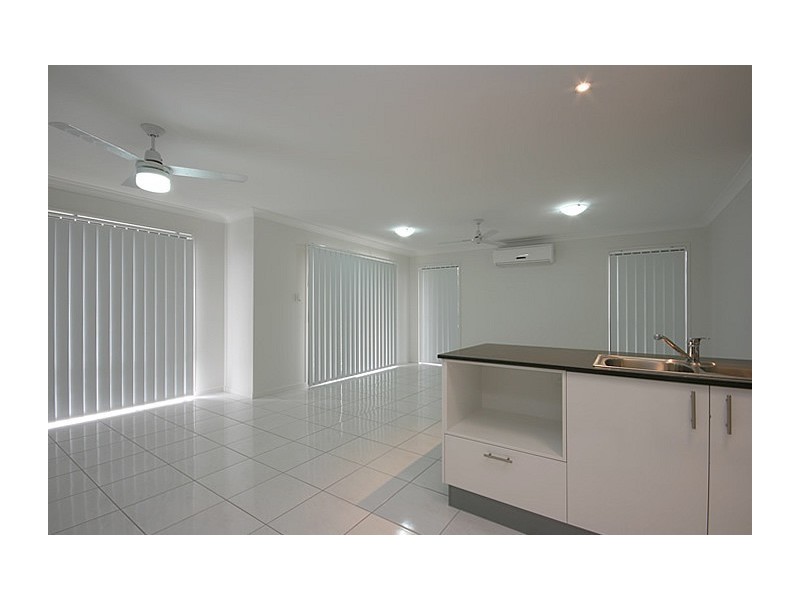 25 Mersey Street, North Lakes QLD 4509