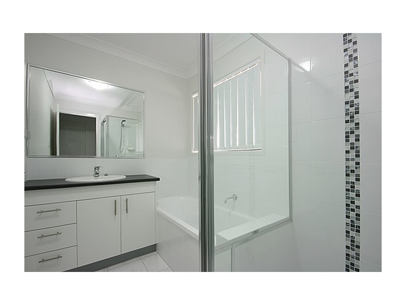 25 Mersey Street, North Lakes QLD 4509