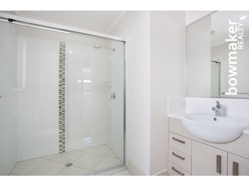 1/18 Mayfair Court, Kallangur QLD 4503