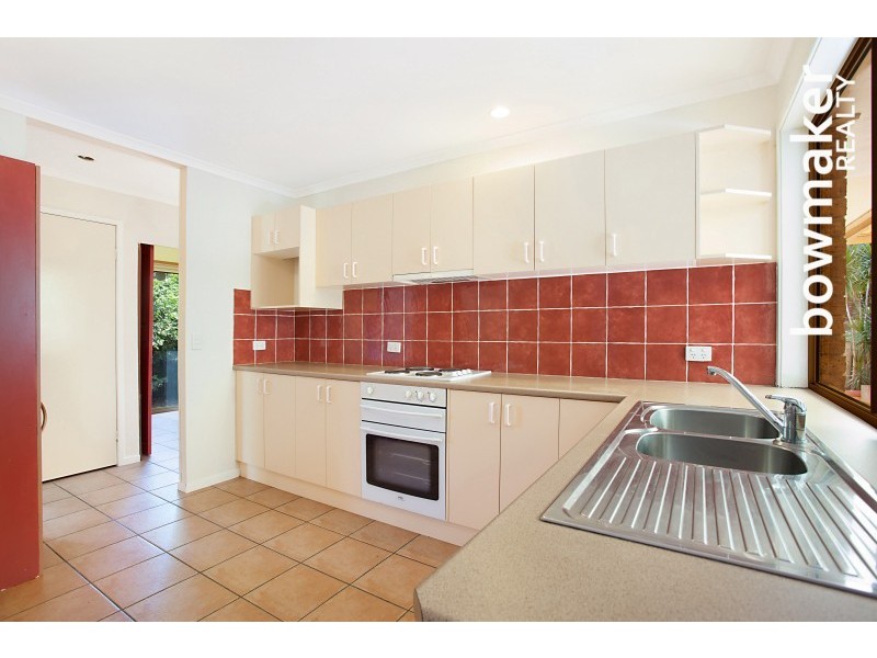 5 Cowal Court, Petrie QLD 4502