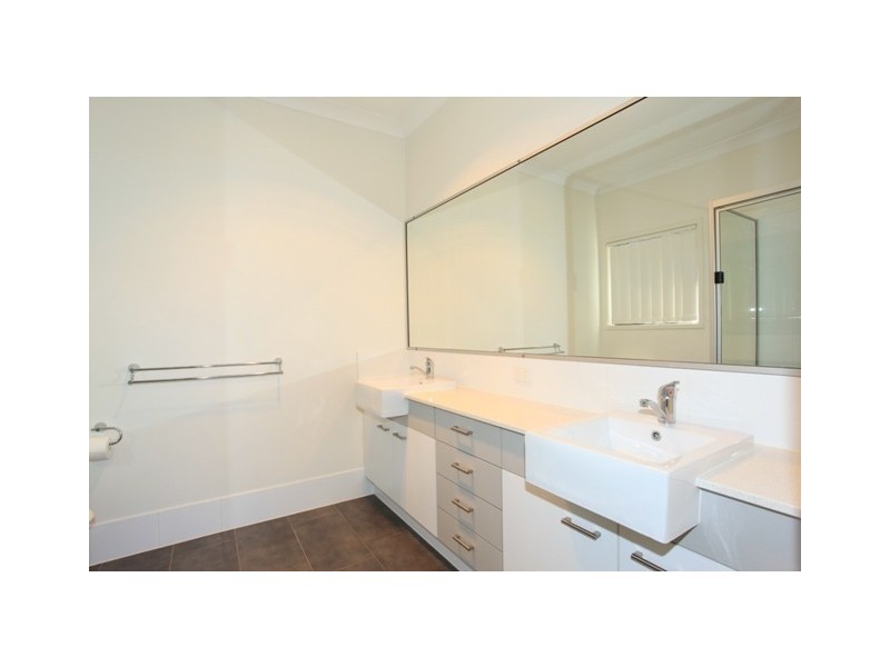 37 Astley Parade, North Lakes QLD 4509