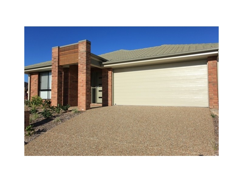 10 Triumph Circuit, North Lakes QLD 4509