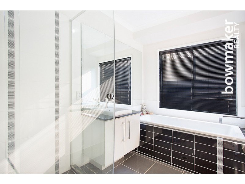 36 Cowen Terrace, North Lakes QLD 4509