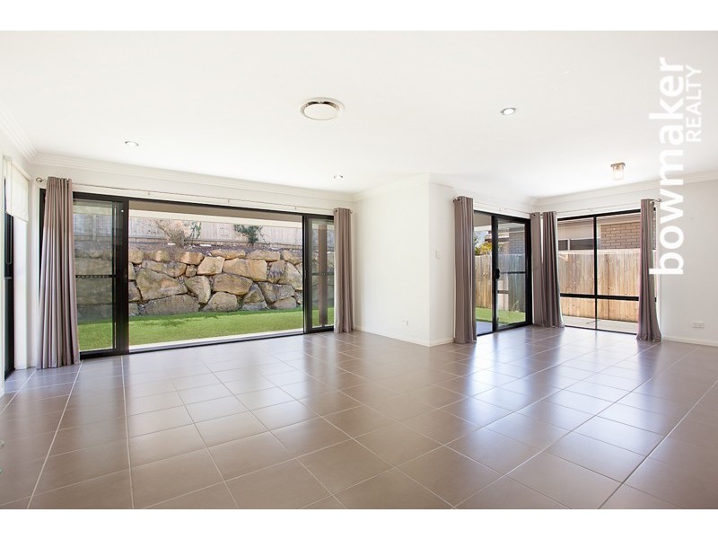 3 Lester Place, North Lakes QLD 4509