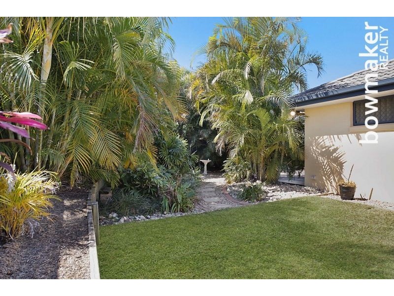 17 Sandpiper Avenue, North Lakes QLD 4509