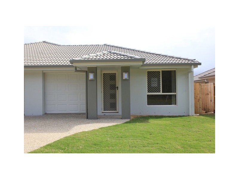 Unit B/25 Lagoon Road, Burpengary QLD 4505