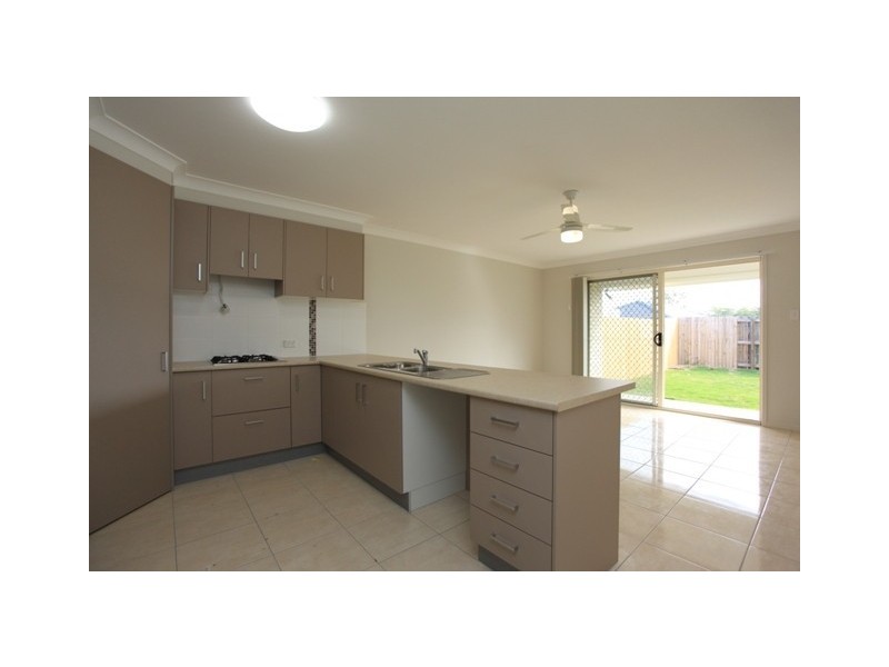 Unit B/25 Lagoon Road, Burpengary QLD 4505