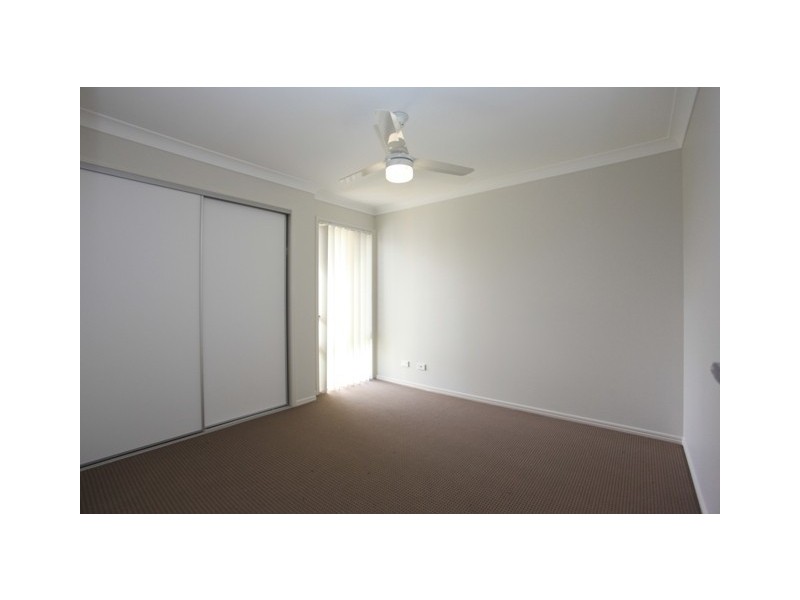 Unit B/25 Lagoon Road, Burpengary QLD 4505