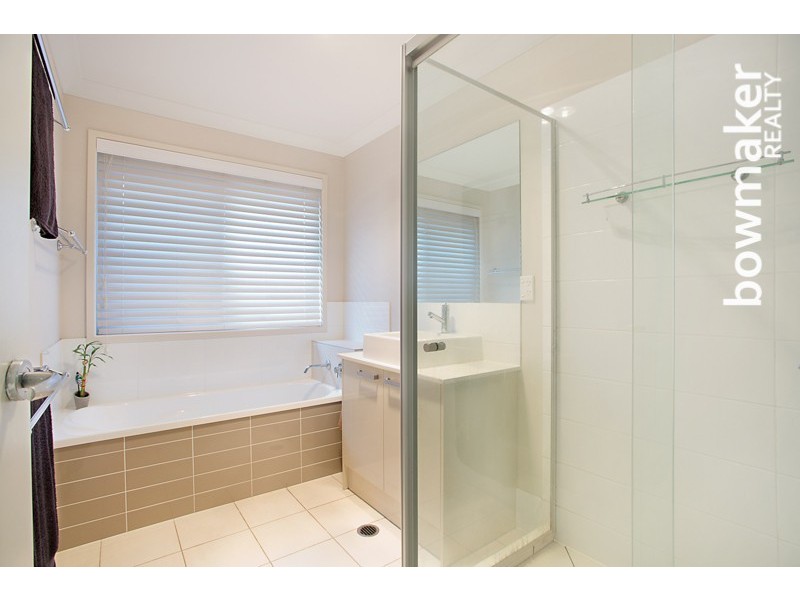 10 Troon Street, North Lakes QLD 4509