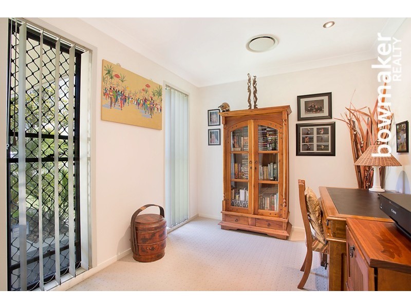 14 Pinnock Cresent, North Lakes QLD 4509