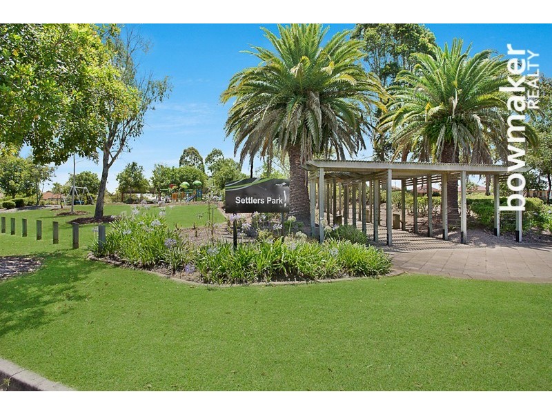 14 Pinnock Cresent, North Lakes QLD 4509