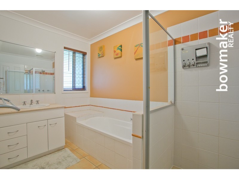 8 Copper Crescent, Griffin QLD 4503