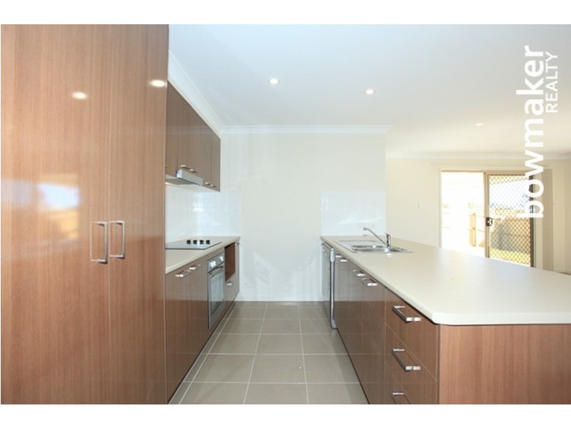 146 Nicklaus Parade, North Lakes QLD 4509