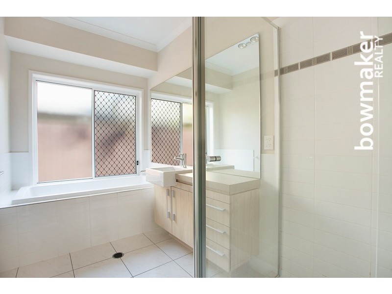 4 Trevino Parade, North Lakes QLD 4509