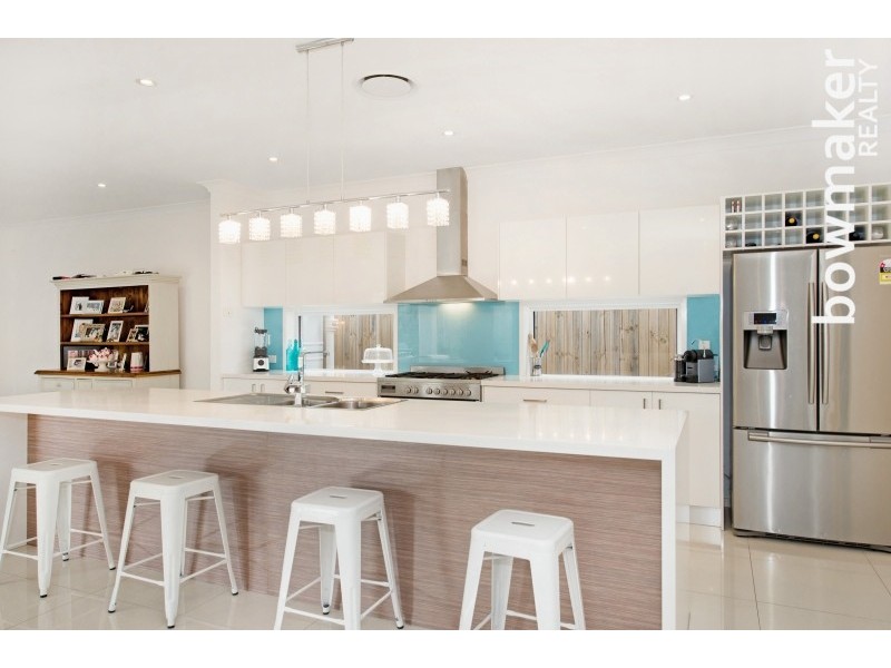 1 Trump Circuit, North Lakes QLD 4509