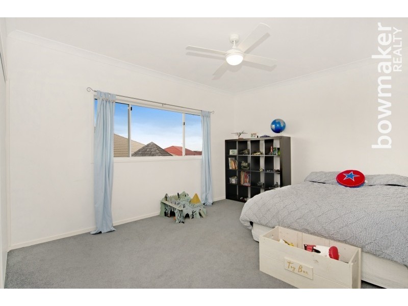 1 Trump Circuit, North Lakes QLD 4509