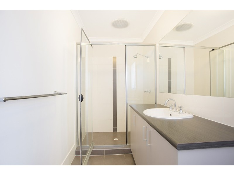 29 Shimao Crescent, North Lakes QLD 4509