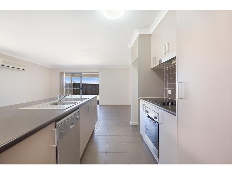 29 Shimao Crescent, North Lakes QLD 4509