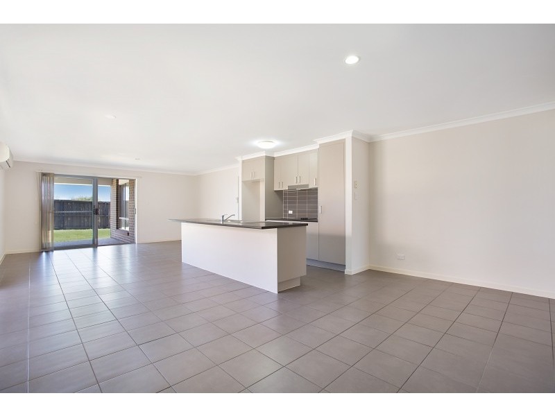 29 Shimao Crescent, North Lakes QLD 4509