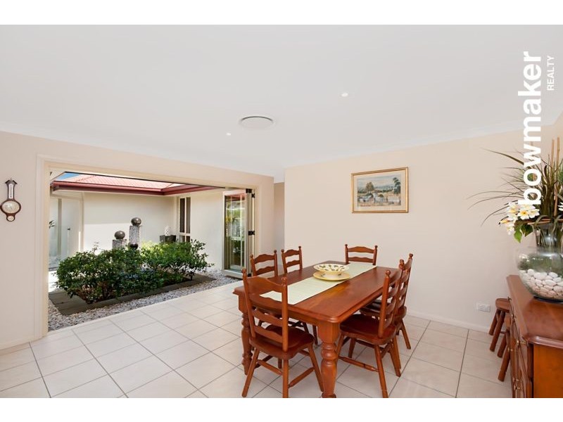 102 Copeland Drive, North Lakes QLD 4509