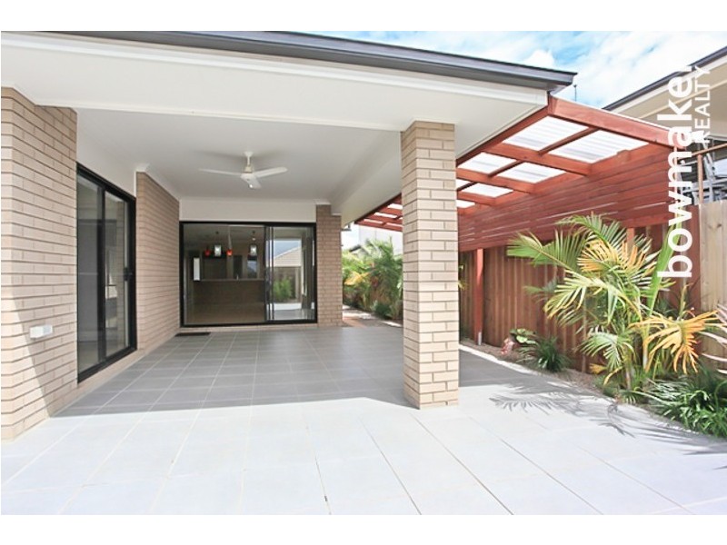 130 Mackintosh Drive, North Lakes QLD 4509
